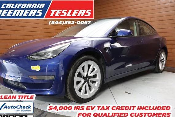 TESLA MODEL 3 2022 5YJ3E1EA2NF200215 image